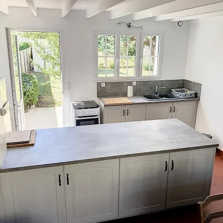 Maison Charmante A 200m De La Plage, Jardin Clos, 3 Chambres, Proche Commerces Et Loisirs - Fr-1-361-388 別荘